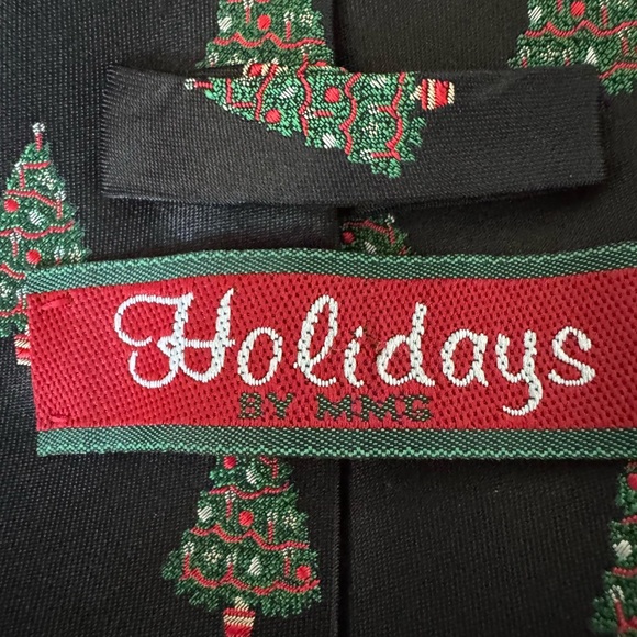 Holidays Christmas Tree Black Tie - Picture 3 of 3